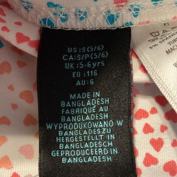 Rainbow/heart design matching tank and short set - Picture 7 of 7